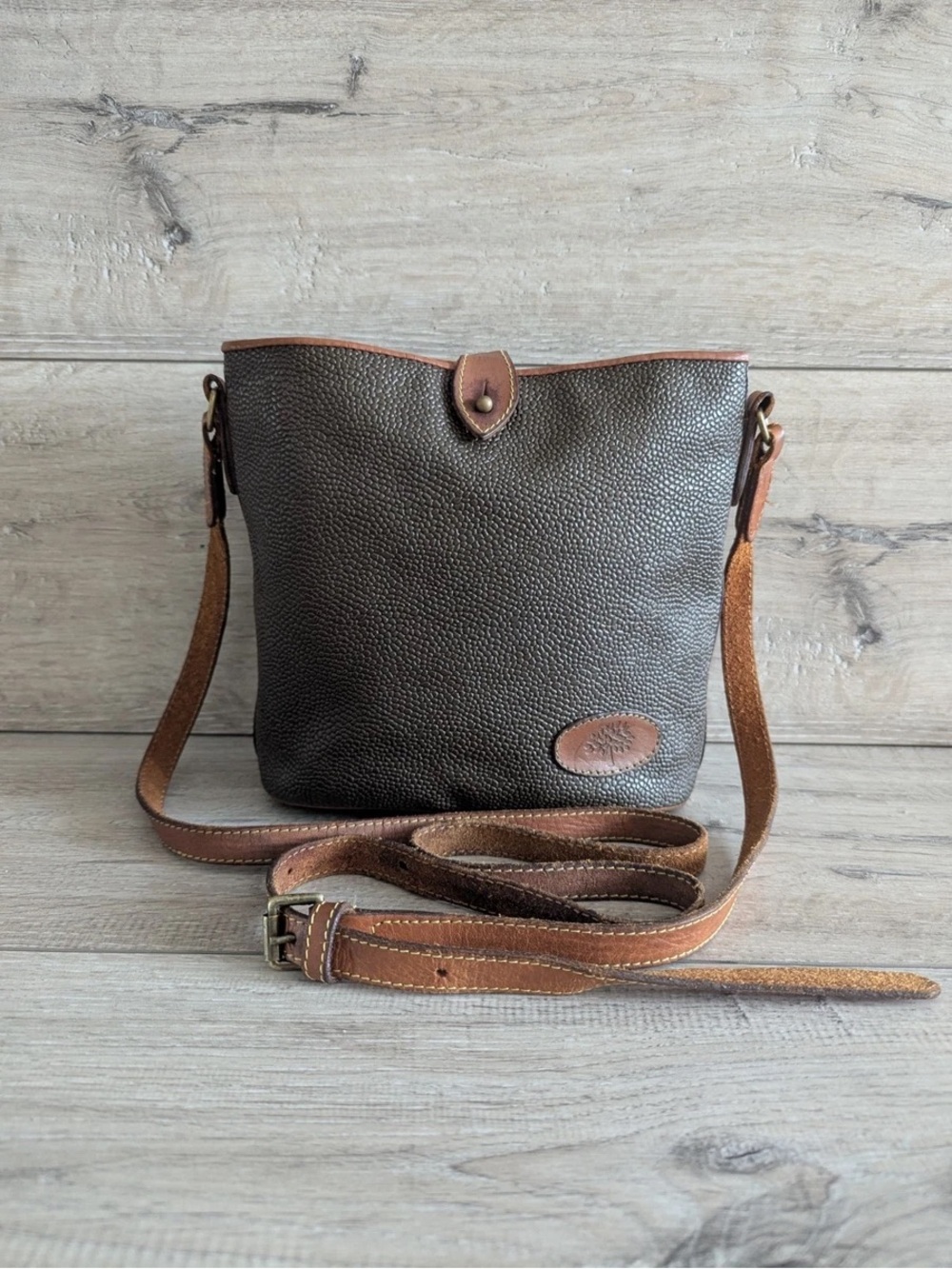 Vintage Mulberry Brown Pebbled Leather Crossbody Bag with Tan Trim